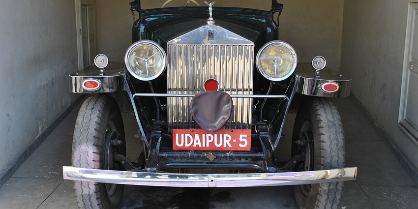 Elegant 1934 Rolls-Royce showcased in Udaipur's Vintage & Classic Car Collection Museum.