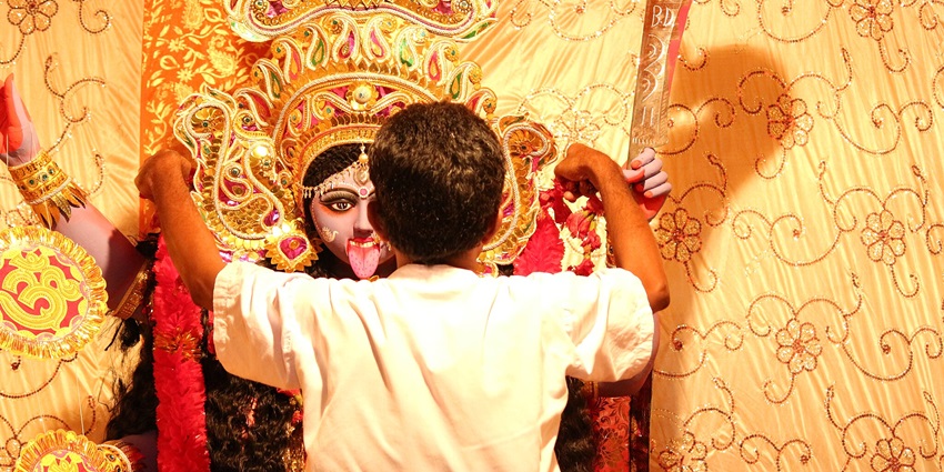 Bharani festival is one of the most important and celebrated festivals in Chettikulangara temple.