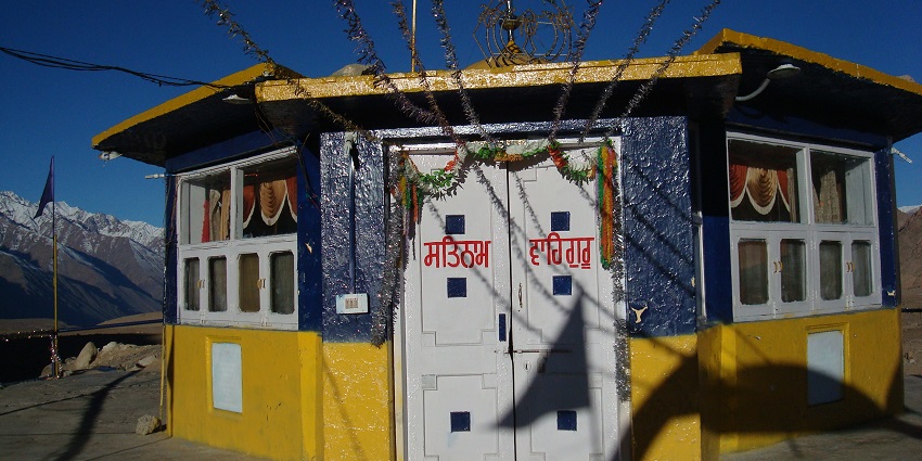 Gurudwara Pathar Sahib is one of the popular religious shrine in Leh.