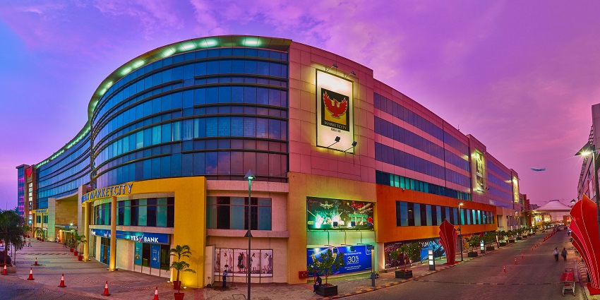 Shopping at High Street Phoenix Mall is one of the best things to do in Lower Parel.