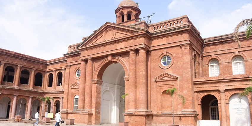 Visiting Maharaja Ranjit Singh War Museum is one of the top things to do in Ludhiana.