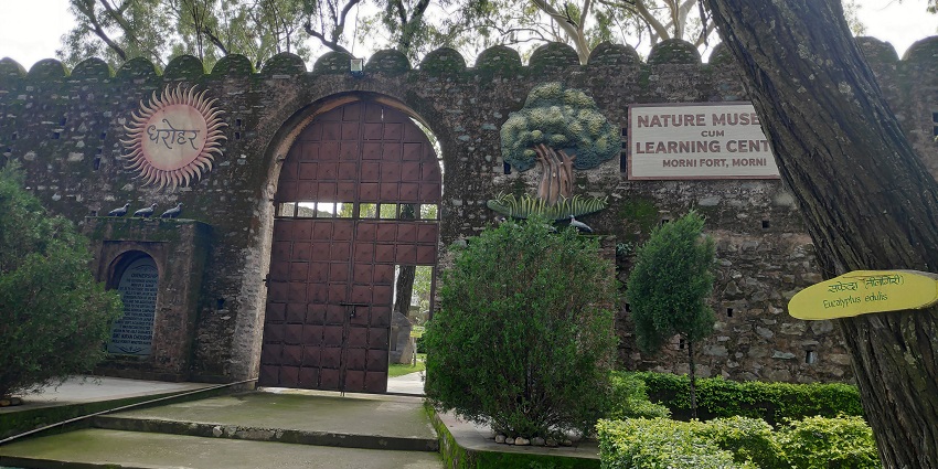 Enjoy the scenic views from the breathtaking Morni Fort located in the state of Haryana.