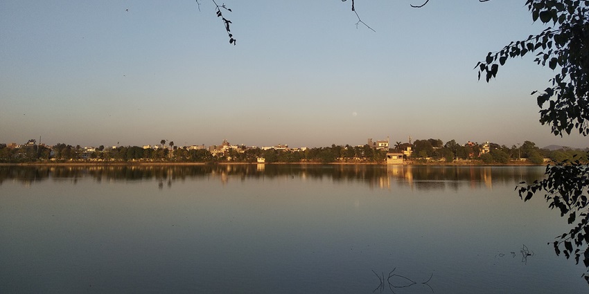 Lake view of Shri Atal Bihari Vajpayee regional park,Indore, Madhya Pradesh India