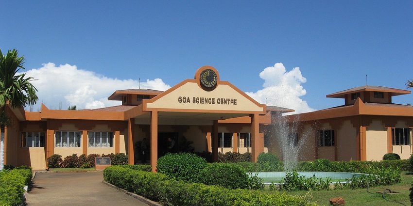 Enjoy science exhibits and entertainment at the Goa Science Centre with your family