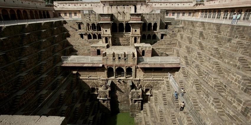 Harlalka Well in Mandawa: rustic site for relaxation and tranquillity-Things to Do in Mandawa