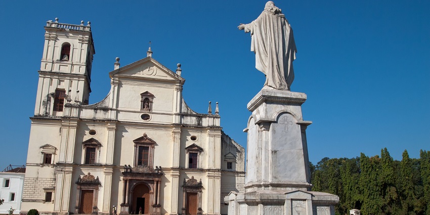 Seek blessings from the Se Cathedral which is one of the things to do in Goa, India.
