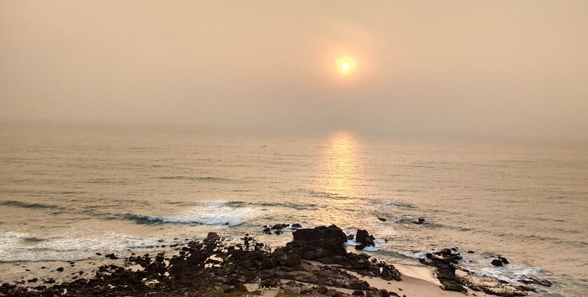 A stunning sunrise view from one of the beaches in Vizag that is a must-capture.