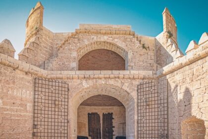 View of the main entrance of Vizianagaram Fort, a historical marvel in Andhra Pradesh.