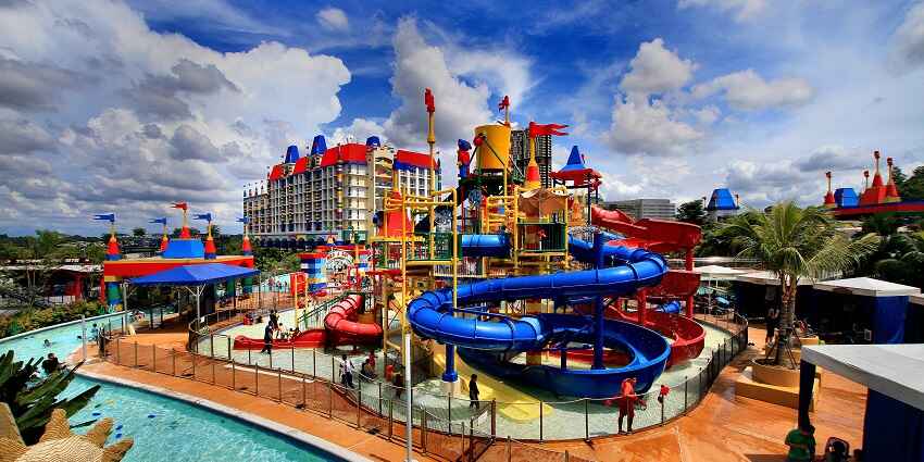 Water park at Neel’s City Resort features a pool and slides, which are ideal for fun near Vadodara.