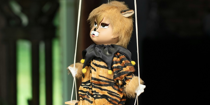 Witnessing the famous puppet show is one of the best things to do in Ho Chi Minh.