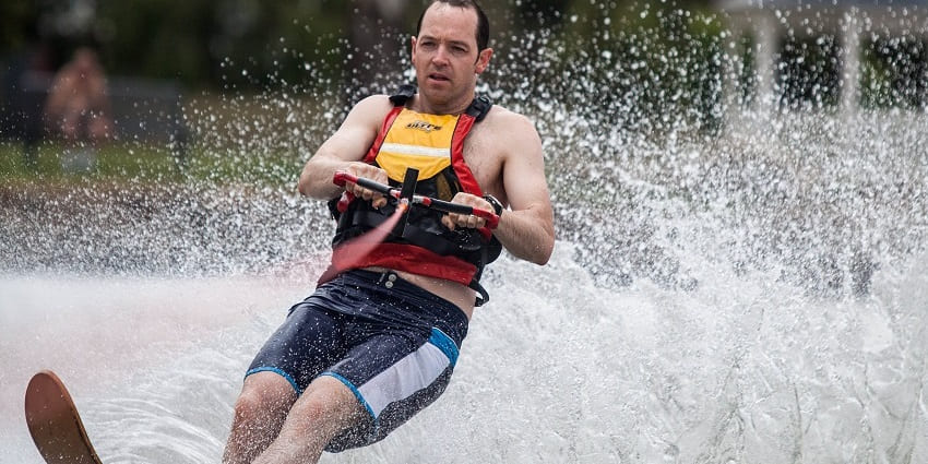 Water Skiing is among the famous Bentota water sports that lets you enjoy scenic experiences.