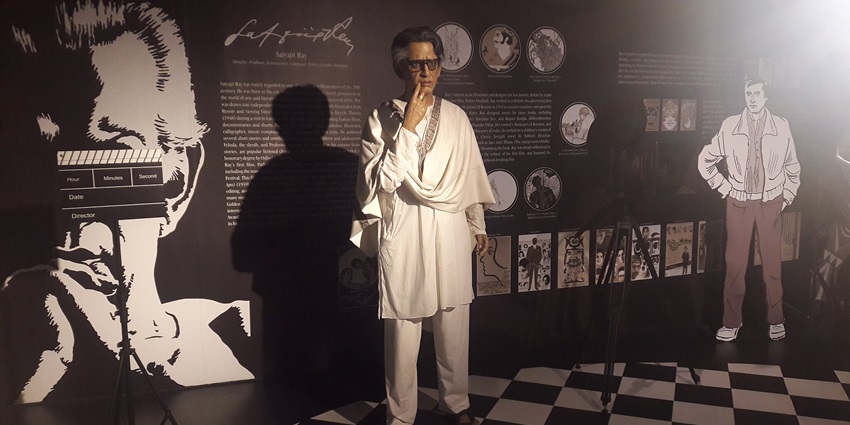 Iconic wax statue of Charlie Chaplin, featured in one of the best Udaipur museums.