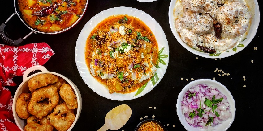 Traditional Odia street food served in the restaurants and eateries nearby