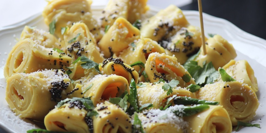 Try the food of Gujarat to add on to your culinary experiences during this trip.