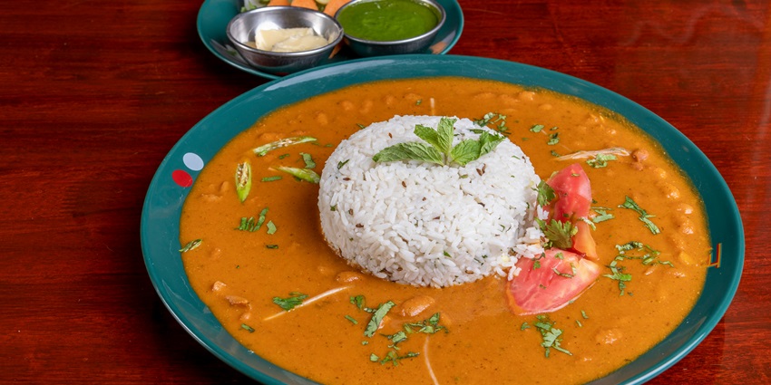Pure South Indian food available in several fine-dining restaurants and eateries.
