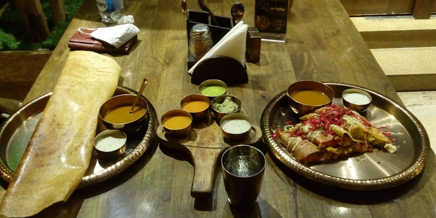 The Masala and Vanakkam special dosa with sambar and types of chutney.