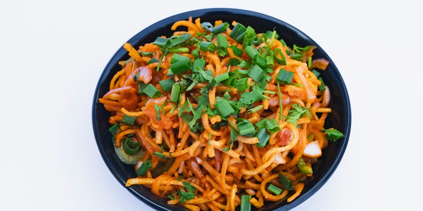 There are many eateries near the ISKCON temple in Ahmedabad offering vegetarian food.
