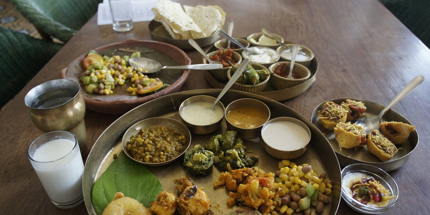 Enjoy the lip-smacking dishes of Gujarat on your vacation to this state of India.