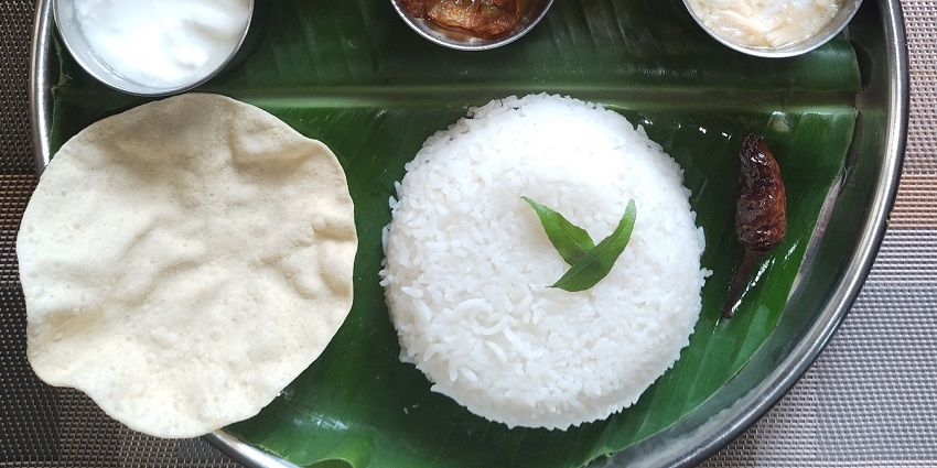 Savour a traditional meal in an eating joint available near Kaiwara National Park.