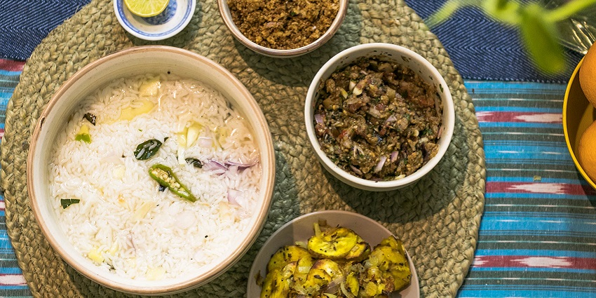 Odisha’s culinary delights are a must-try for all the visitors of Tara Tarini temple.