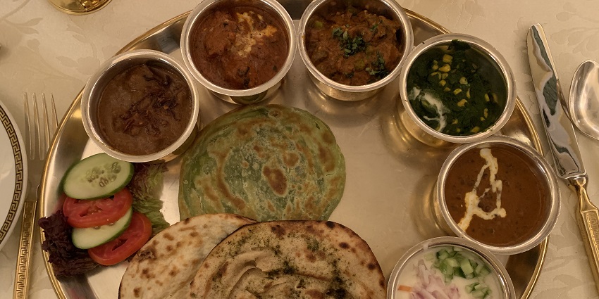 Royal Rajasthani Thali served by local restaurants in Bharatpur for all travellers.