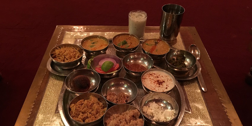 Enjoy Rajasthani cuisine, family-friendly spots, and street snacks at Shahar Fort.