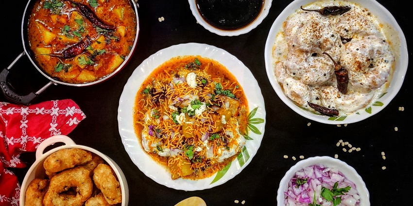 Nrusinghanath Temple has a lot of eating options located nearby that can be savoured.