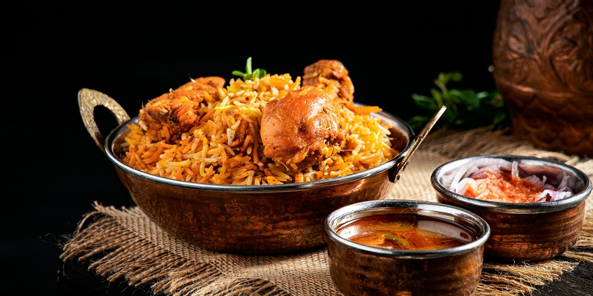 -There are many restaurants near Kotiya Bheel Fort offering scrumptious delicacies.