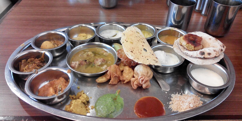 Udaipur offers fine dining, thali, and casual bites for festivals.