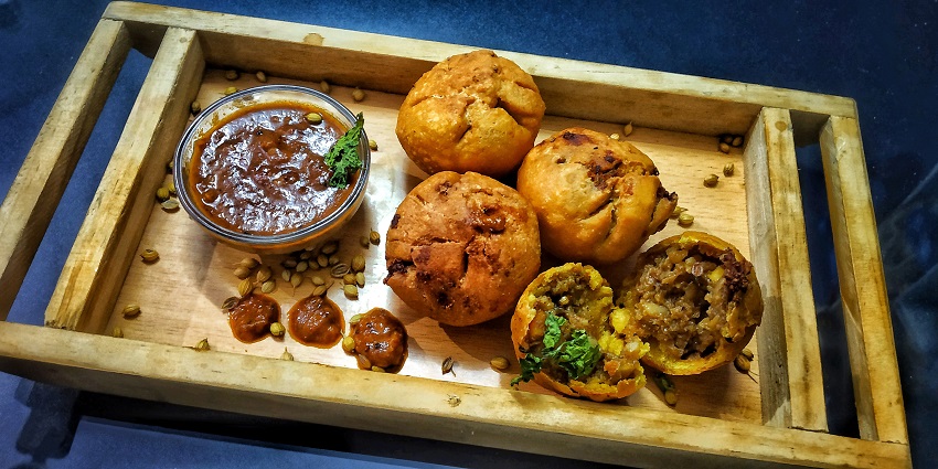 A picture of a traditional Rajasthani Thali served at a restaurant in Jaipur