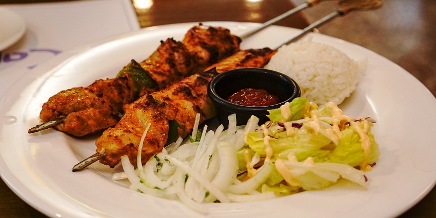Kalesar National Park has a lot of eating options nearby that offer yummy food.