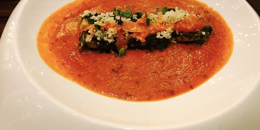 A delectable plate of food for satisfying your taste buds in Gurgaon.