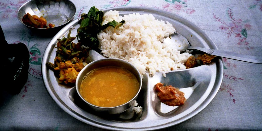 Small eateries around the temple serve authentic Nepali dishes like dal bhat, gundruk, and momos.