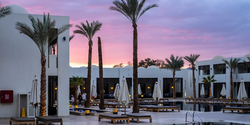 From hotels to resorts, there are many accommodation options available in Gujarat.