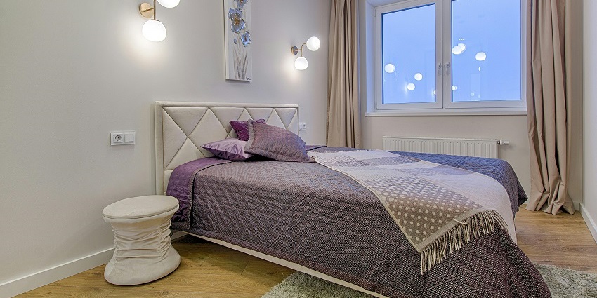 There are a bevy of stay options available for you to choose from near the attraction.