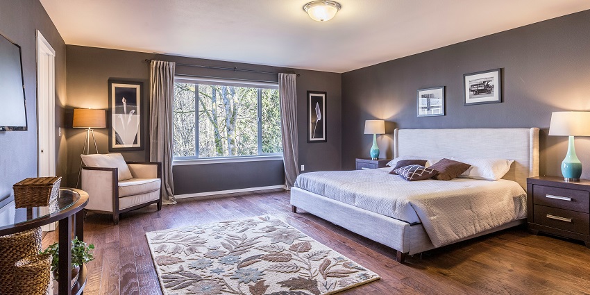 From plush hotels to quaint resorts, there are many accommodation options in Gujarat.