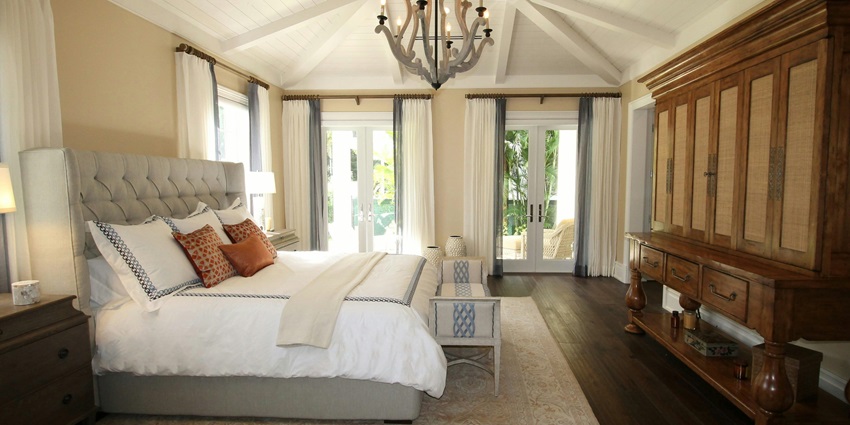 After paragliding in Kufri, there are a lot of accommodations nearby for a comfortable stay.