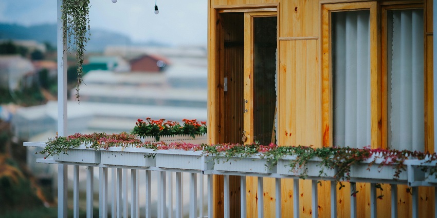 A view of a homestay, a quaint accommodation near Shoolpaneshwar Wildlife Sanctuary.