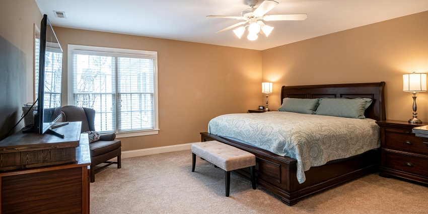 There are a bevy of accommodations available in proximity to the cascading attraction.