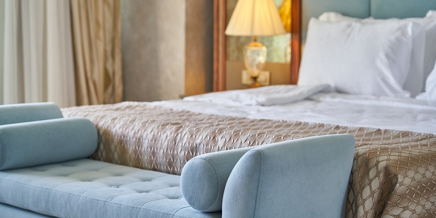 An image of a hotel room, an accommodation to stay on your trip to New Delhi, India.