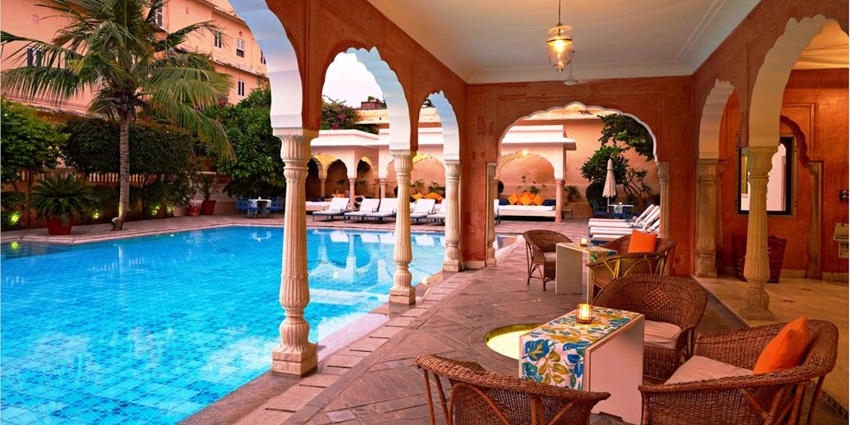 Luxury in Jaipur offers Rambagh Palace, Oberoi Rajvilas, Fern, Joy Adventure