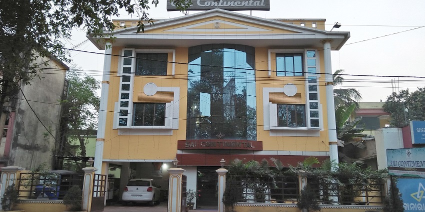 Sarala Temple has many nearby accommodation options for all types of visitors.