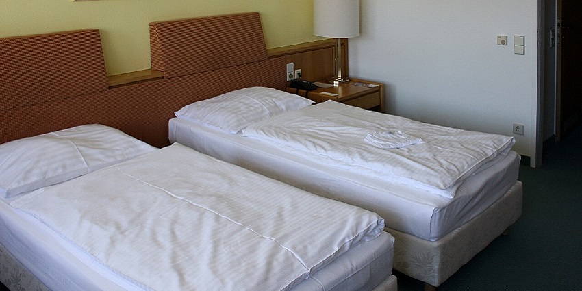 Barmer hotels offer budget options, from heritage elegance to affordability.