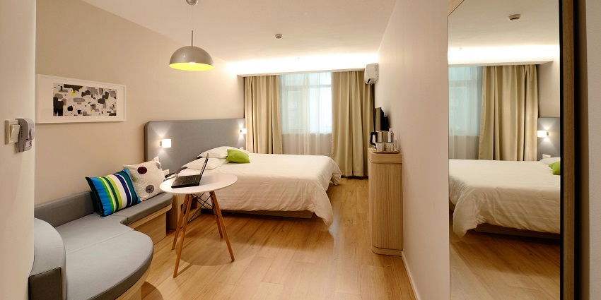Accommodations near the museum offer a variety of facilities according to the budget