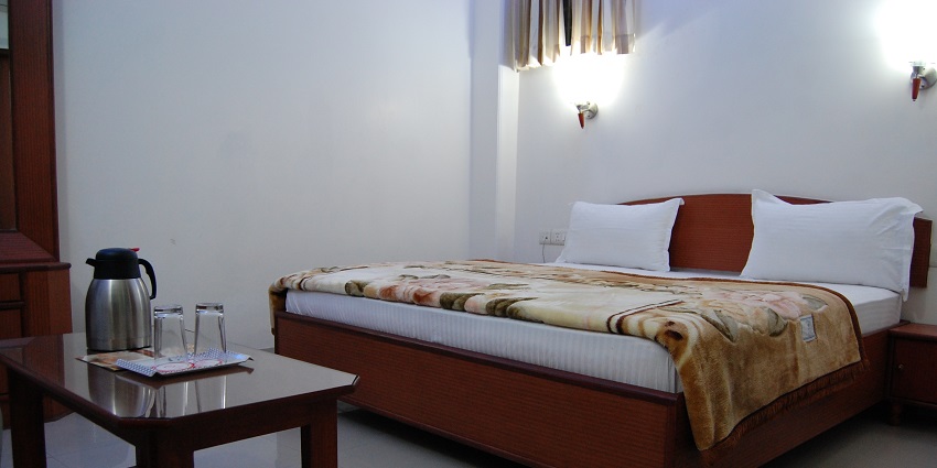 Stay in comfortable rooms of the best hotels in Delhi during your trip to Jahanpanah Fort.