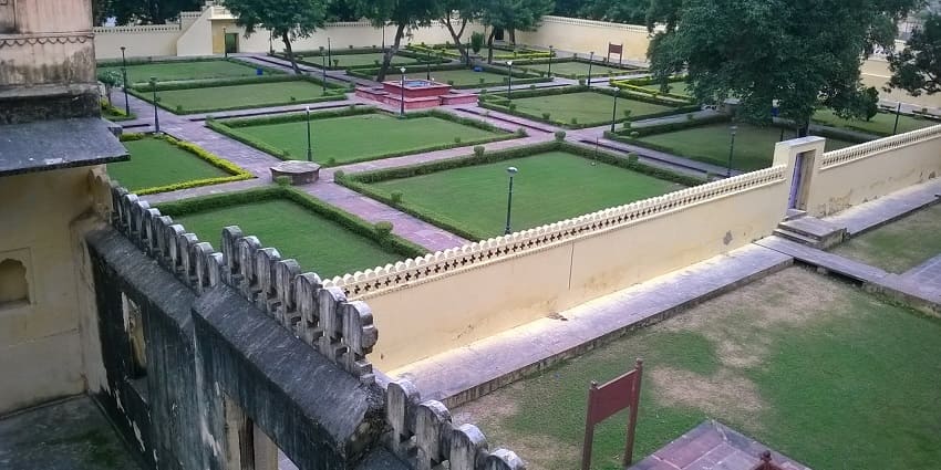 View of a beautiful park, one of the must-visit spots for nature lovers