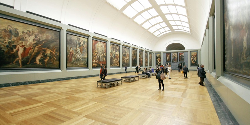 Yeo Workshop is one of the famous art galleries in Singapore to attend workshops.
