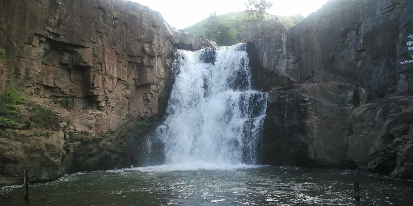 Scenic image of the beautiful Zarwani Waterfalls amidst the picturesque landscape.