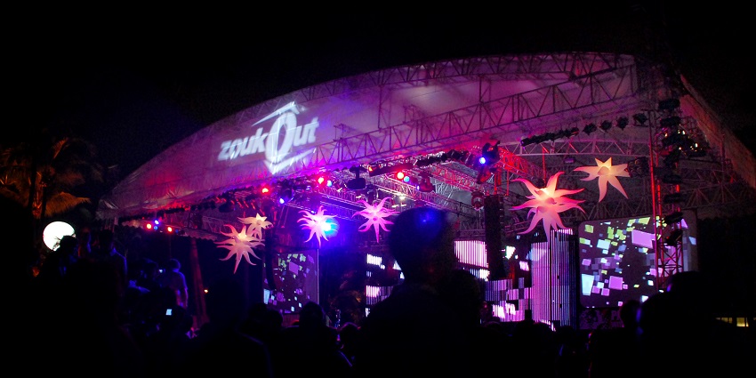 An image of Zouk Singapore, most visited by people who want a party environment.