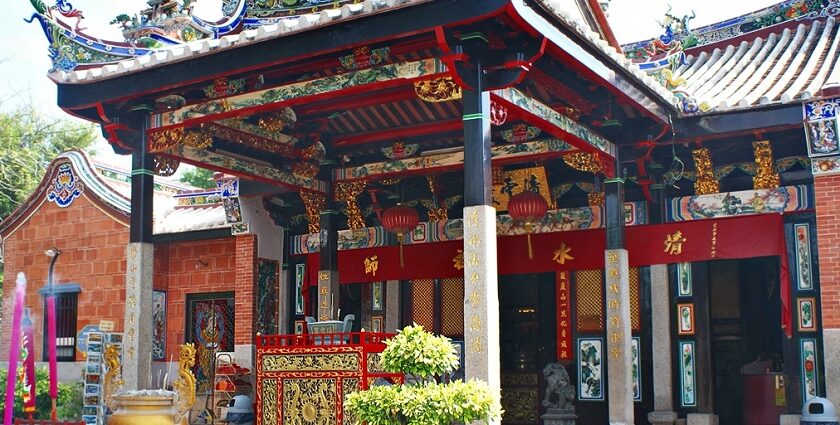 The majestic Ameda temple is a must-visit in Kerala, known for its unique architecture and spiritual aura.